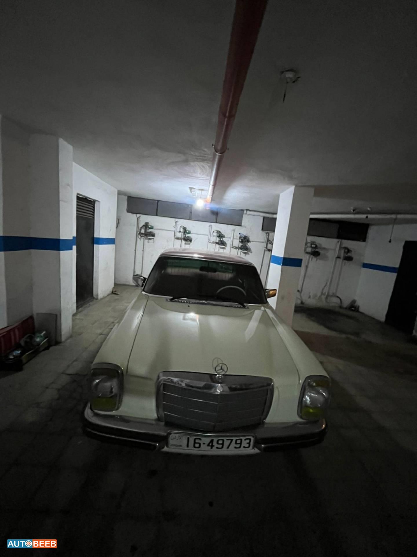 مرسيدس بنز E230 1975