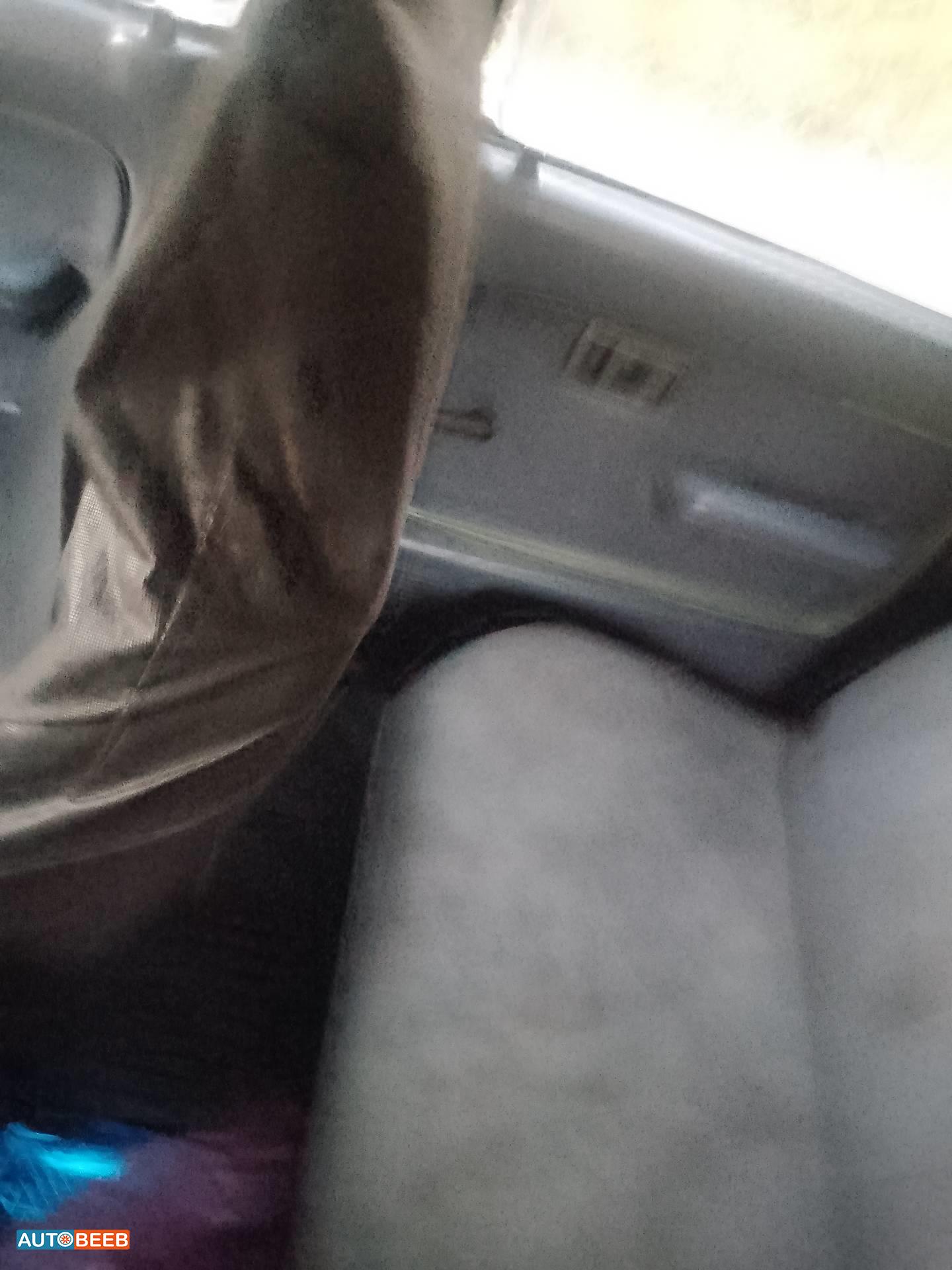 تويوتا هيلوكس 1998