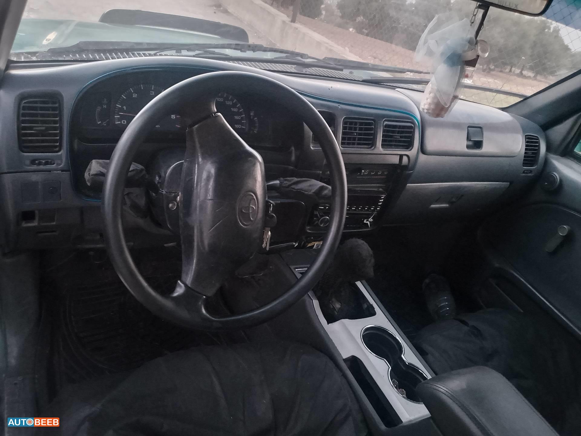 تويوتا هيلوكس 1998