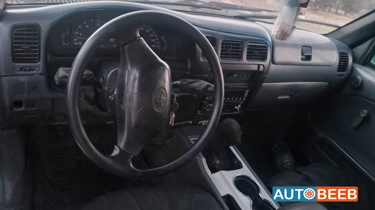 تويوتا هيلوكس 1998