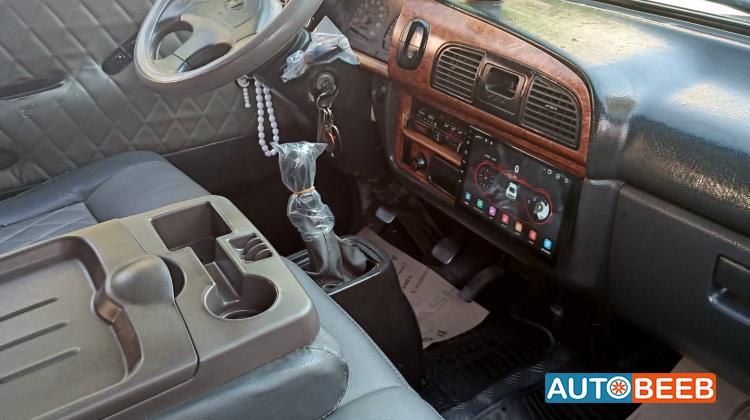 ميني فان هيونداي 2001