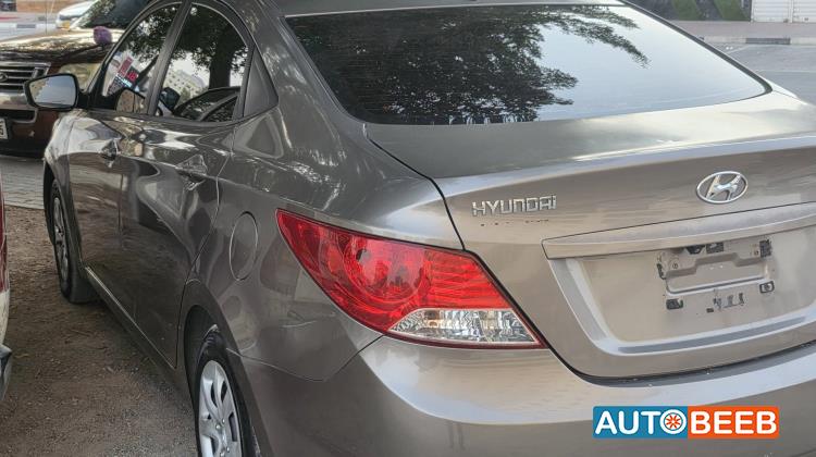 Hyundai Accent 2013