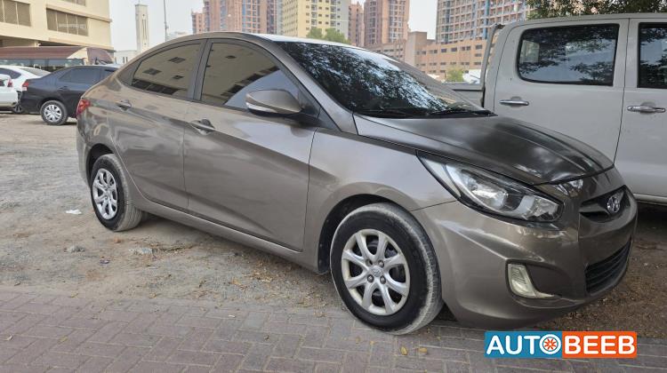 Hyundai Accent 2013
