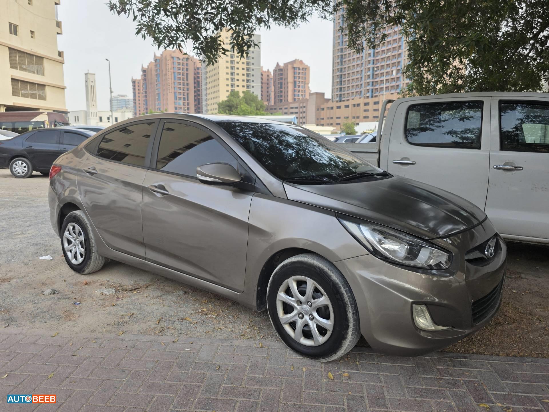 Hyundai Accent 2013