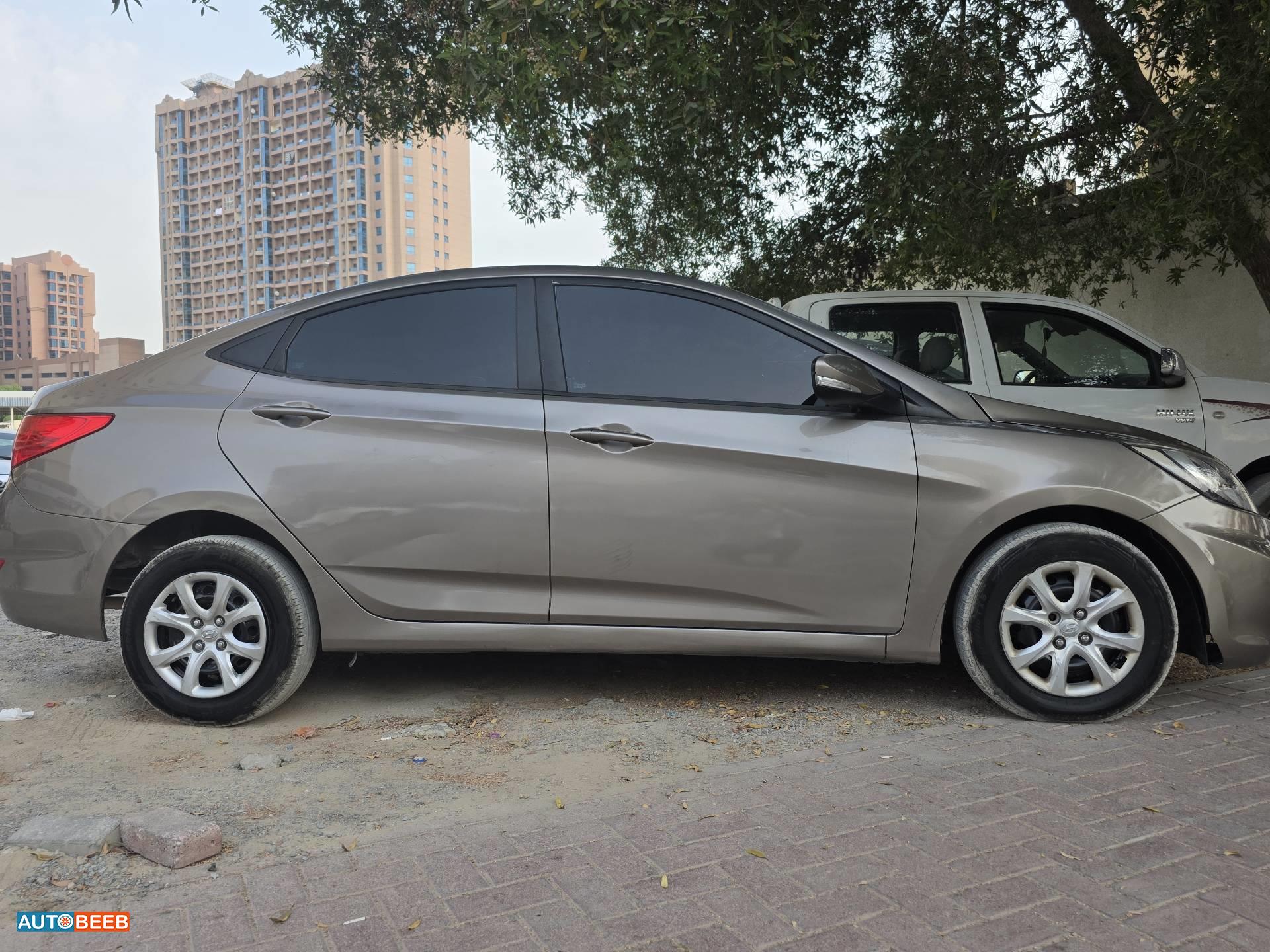 Hyundai Accent 2013