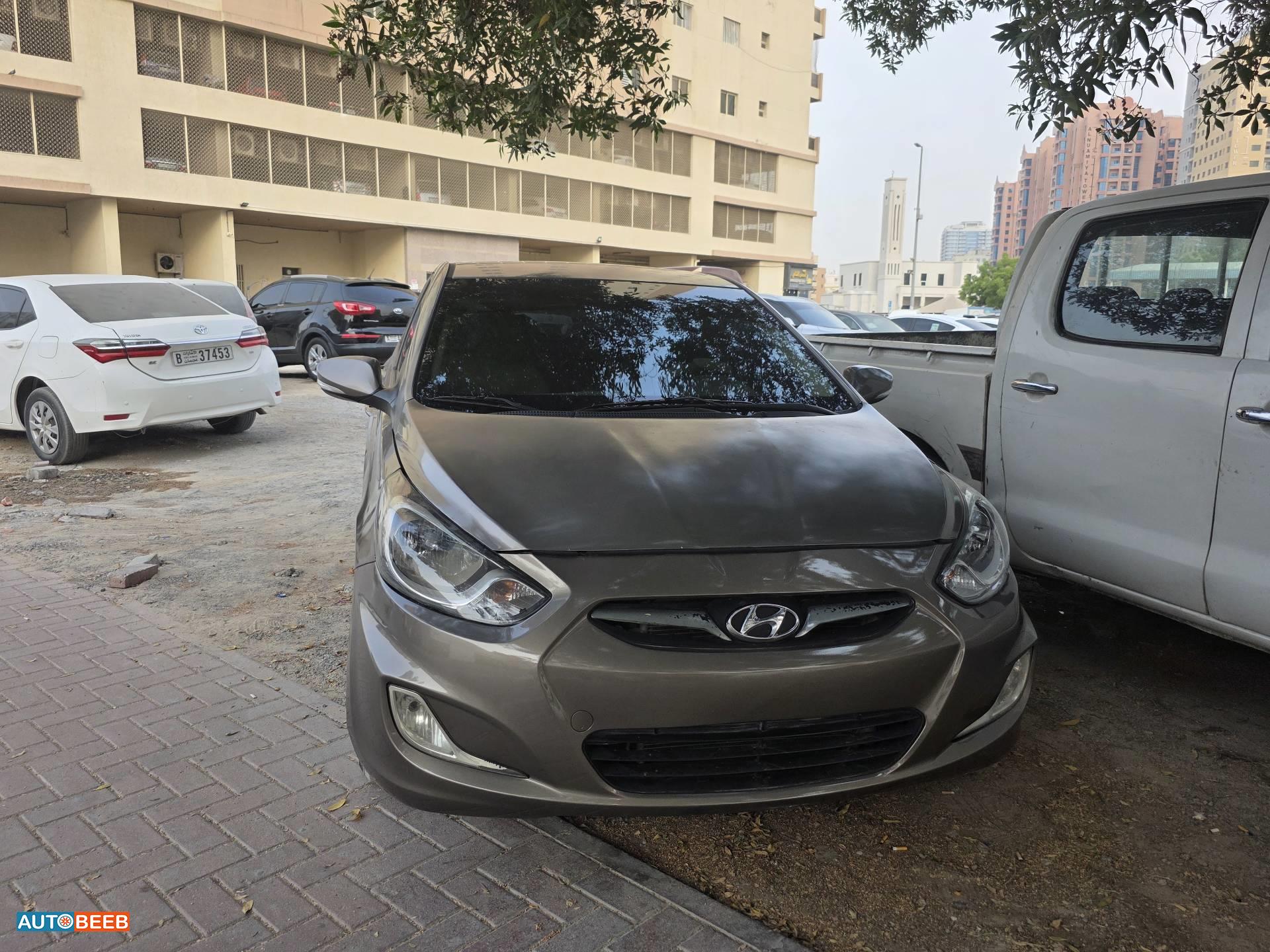 Hyundai Accent 2013