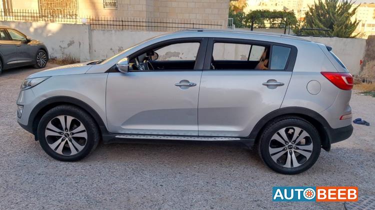 كيا سبورتاج 2011