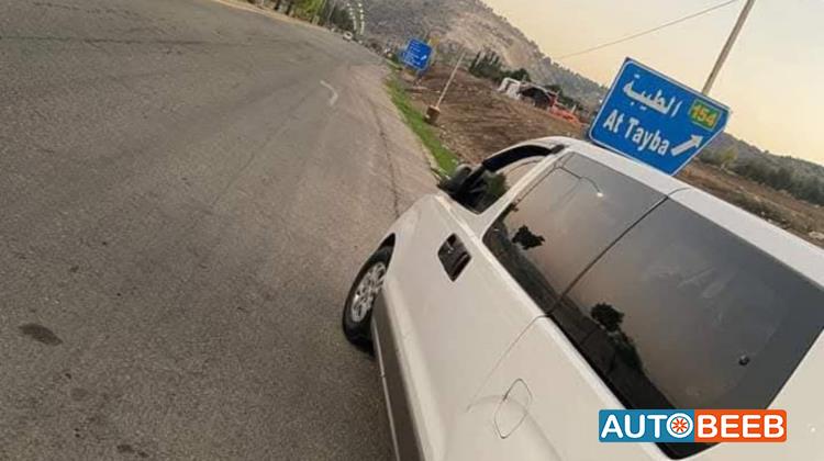 ميني باص هيونداي 2014