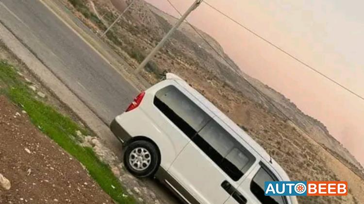 ميني باص هيونداي 2014