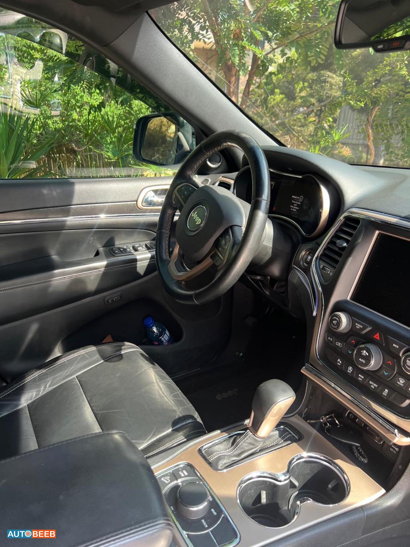 Jeep Grand Cherokee 2016