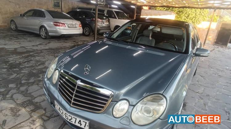 مرسيدس بنز E200 2005