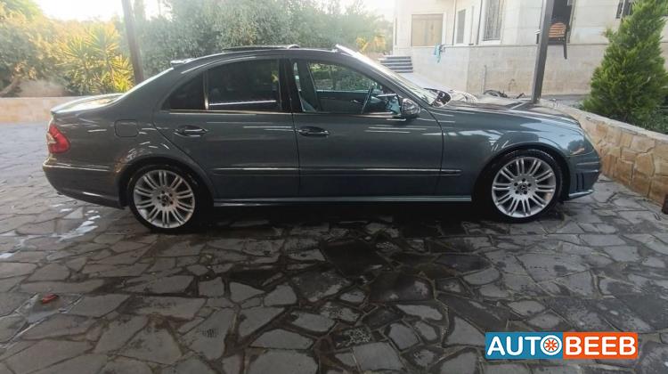 مرسيدس بنز E200 2005