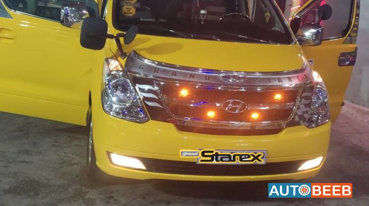 Minivan Hyundai 2012