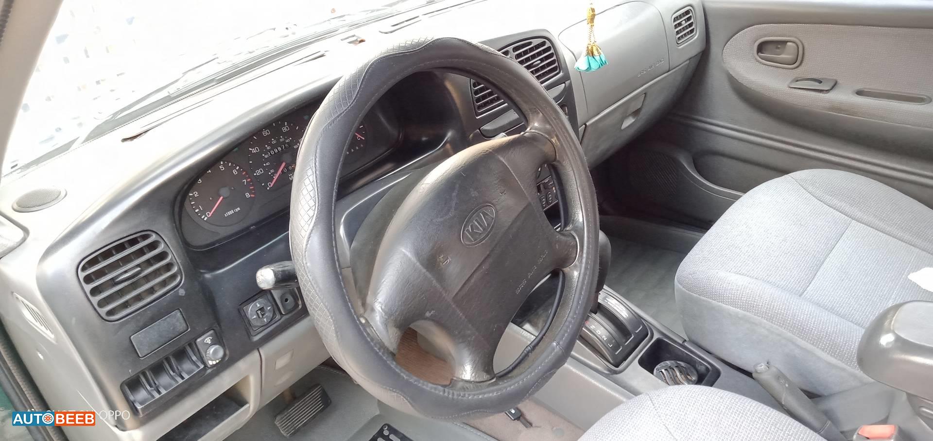 كيا سبورتاج 2000