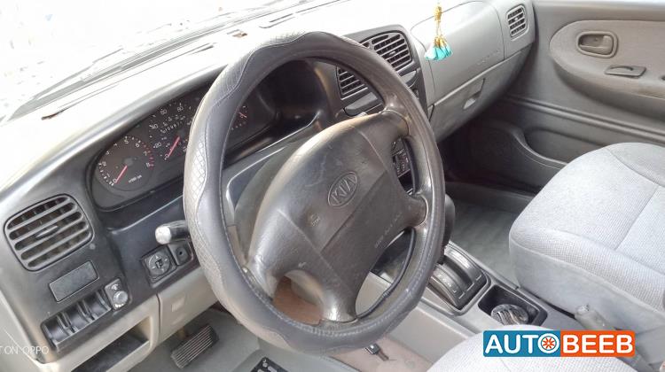 كيا سبورتاج 2000