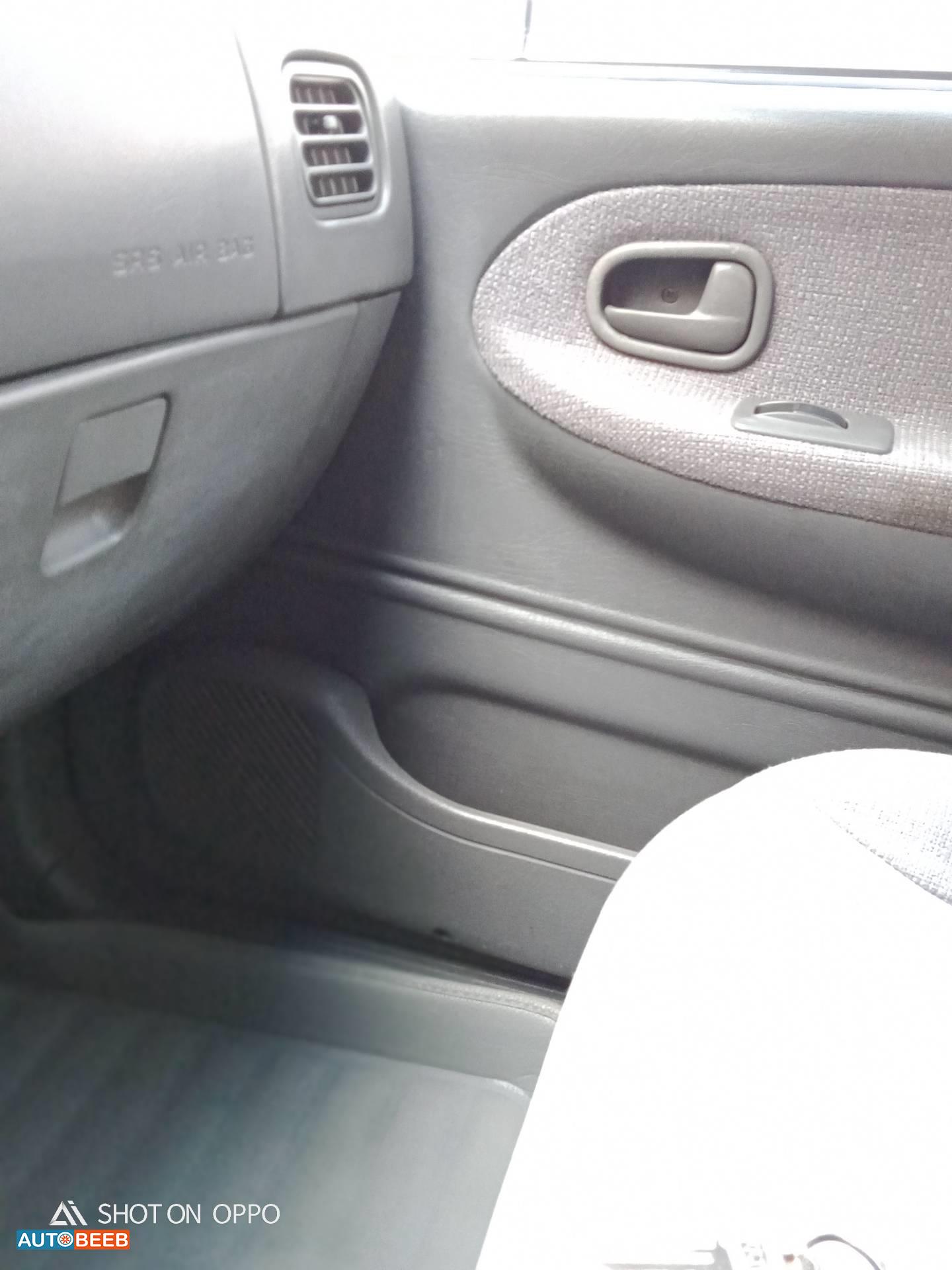 كيا سبورتاج 2000