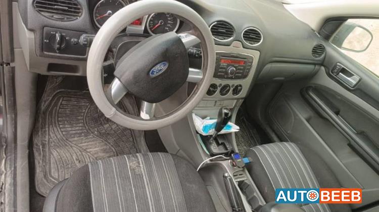 فورد فوكس 2011