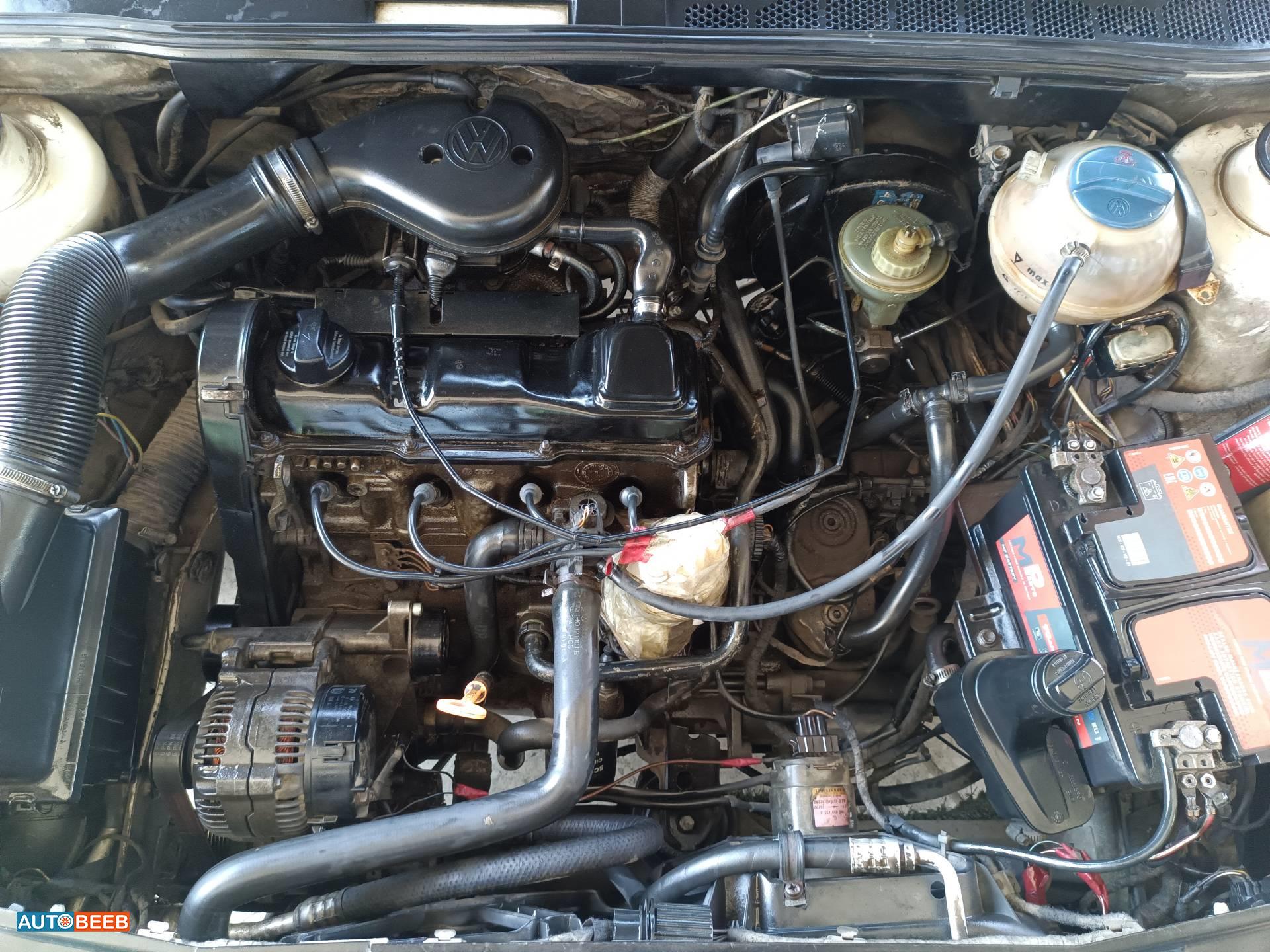 فولكس فاجن جولف MK 1994