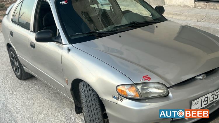 Hyundai Accent 1998