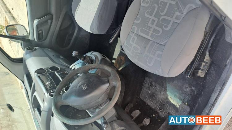 Peugeot Partner 2014