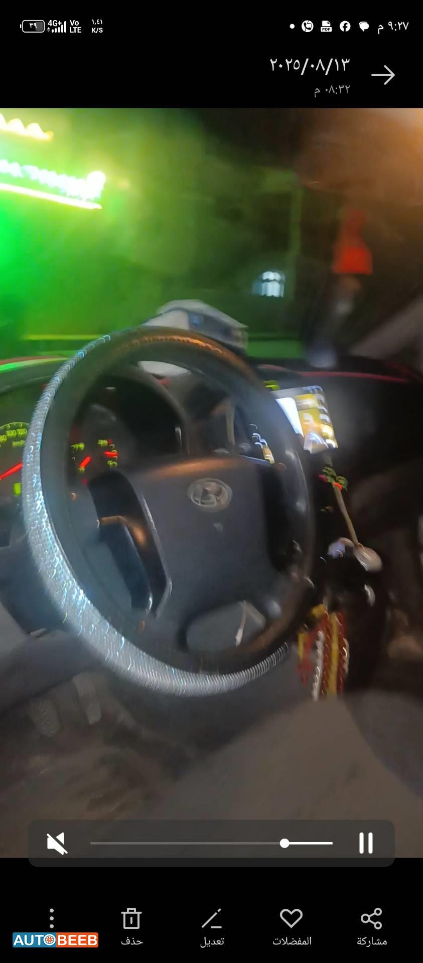 Minibus Hyundai 2015