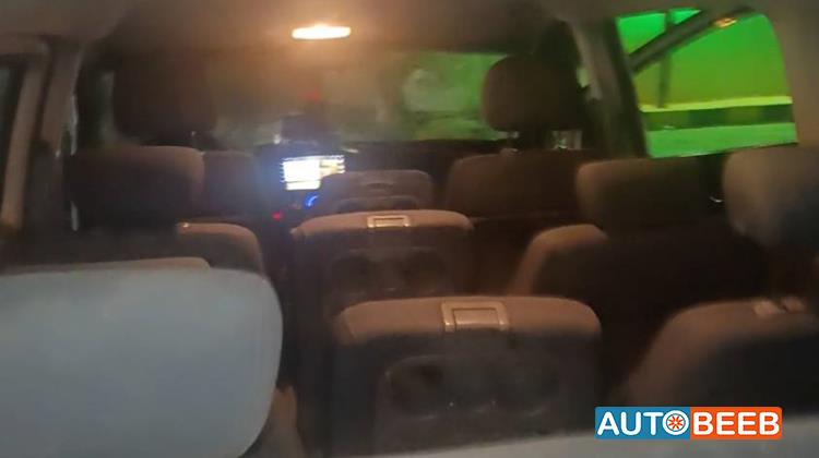 Minibus Hyundai 2015