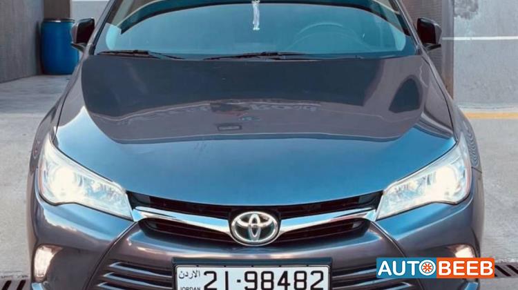 تويوتا كامري 2015