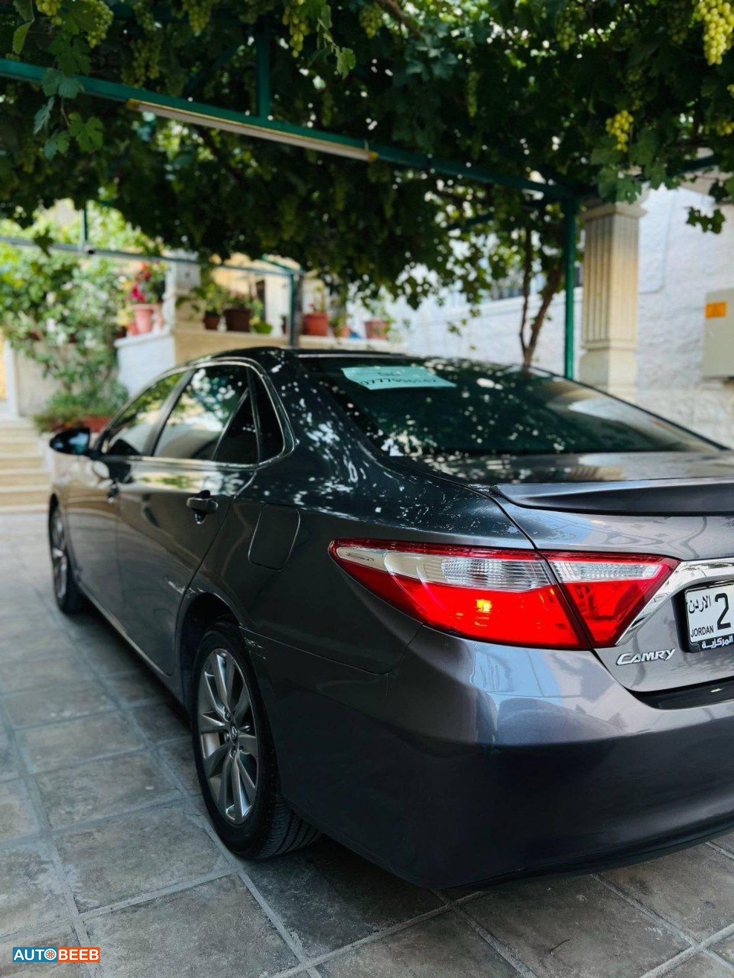 تويوتا كامري 2015