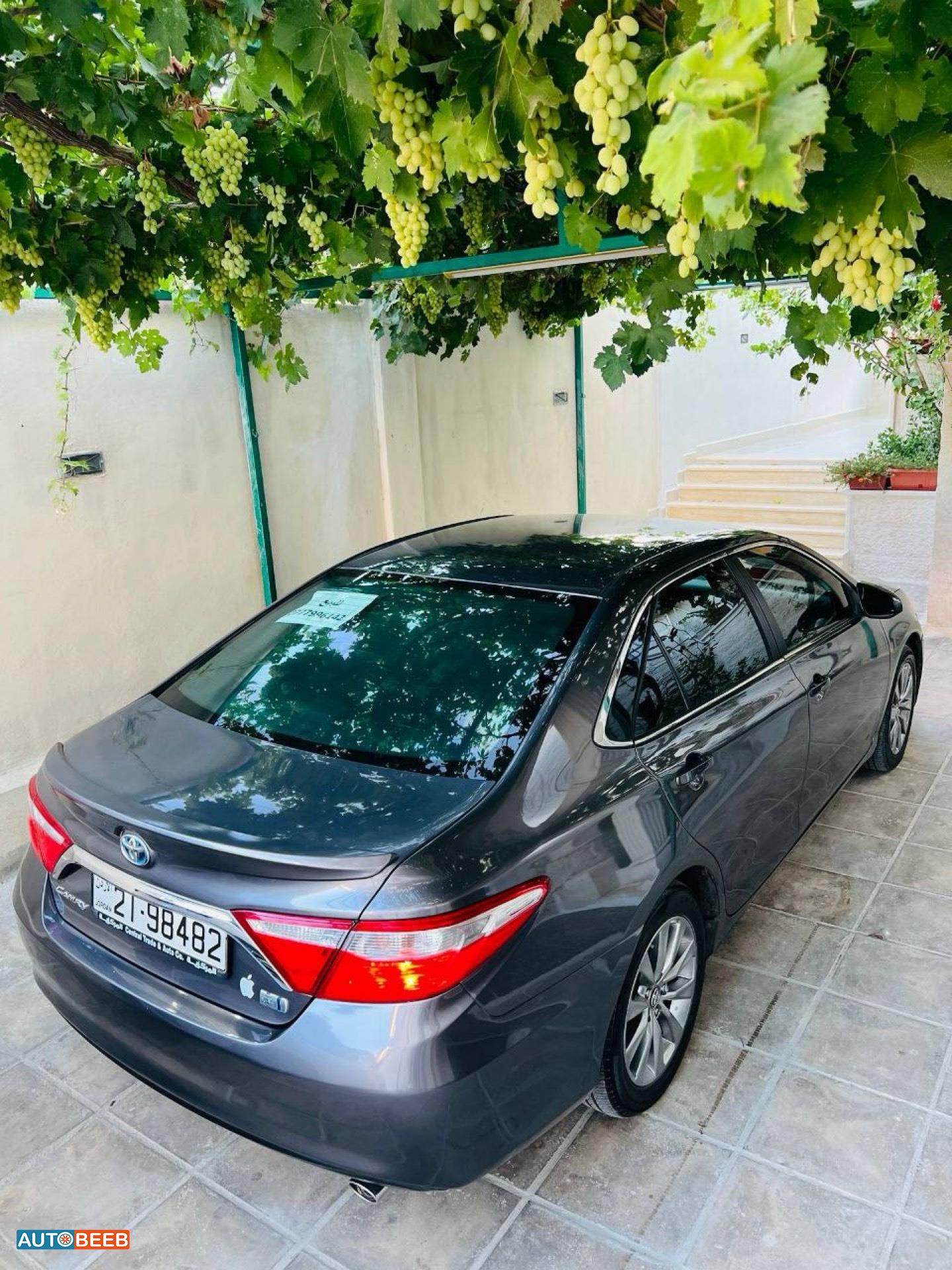 تويوتا كامري 2015