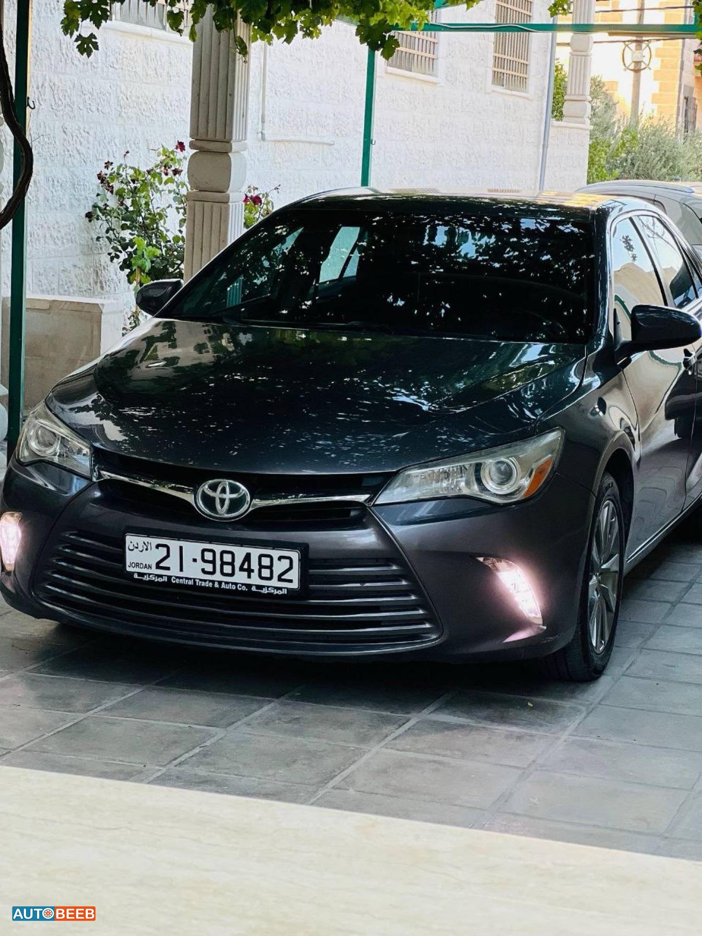 تويوتا كامري 2015