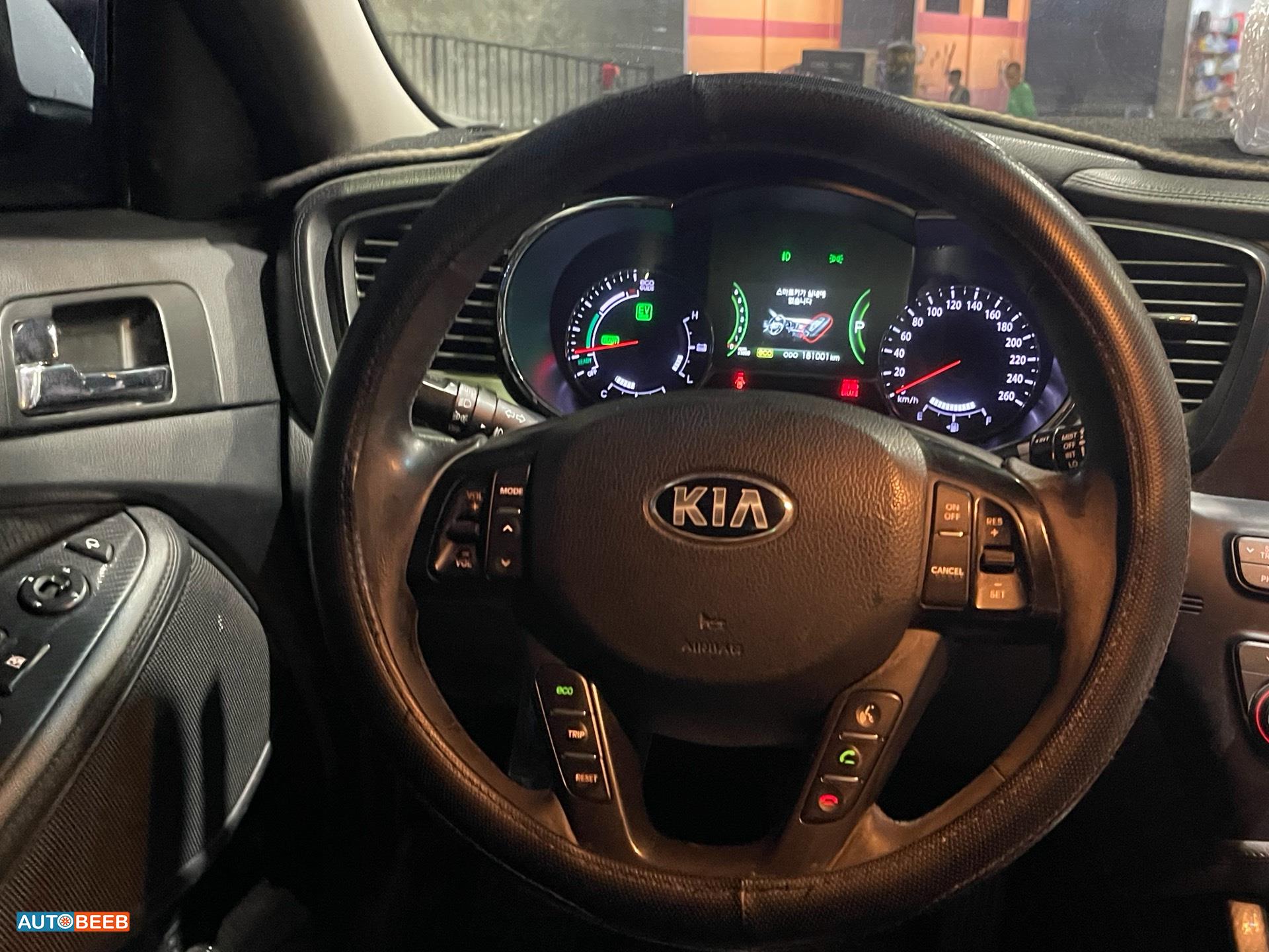 KIA K5 2013