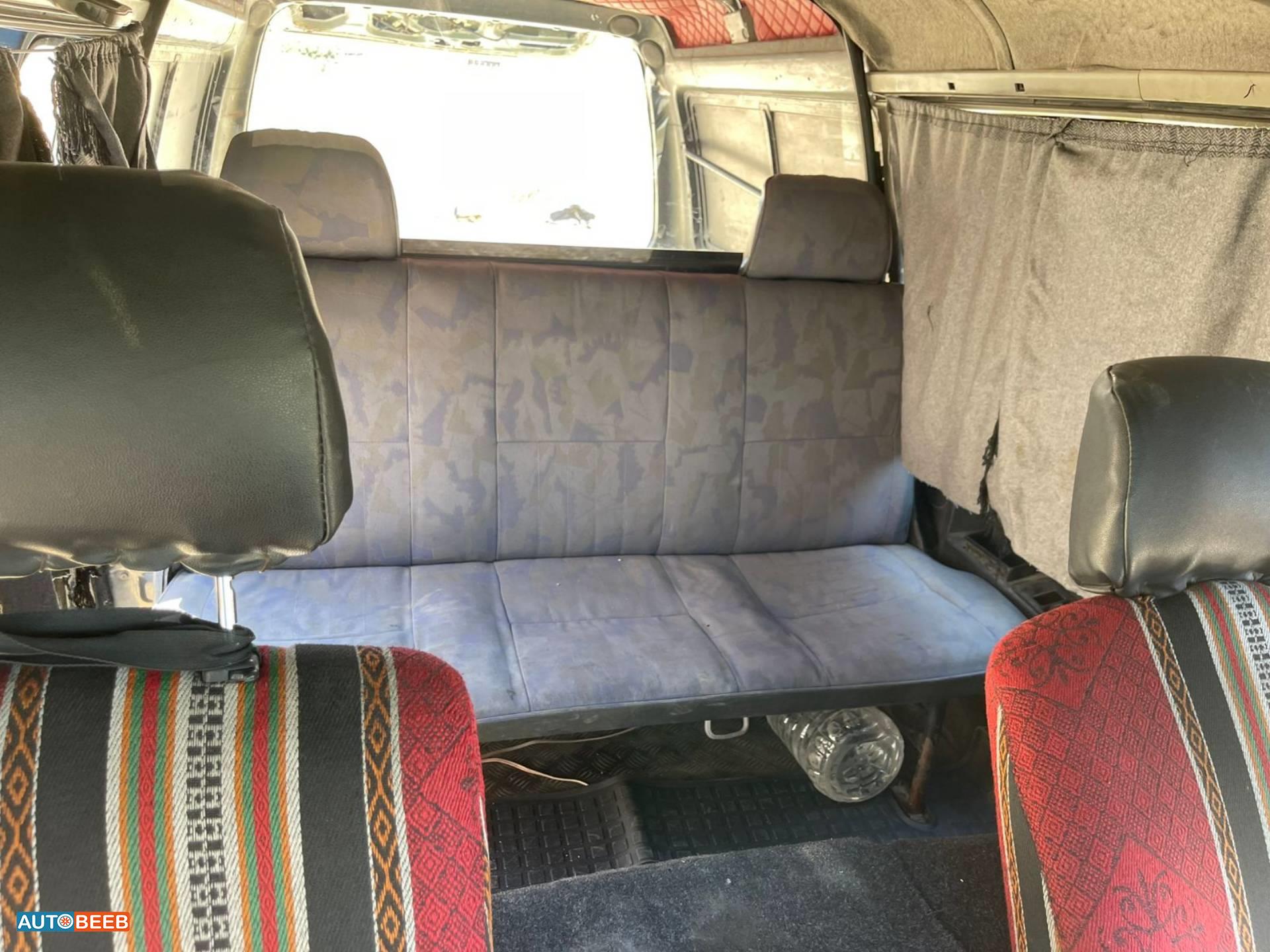 Minibus Hyundai 1996