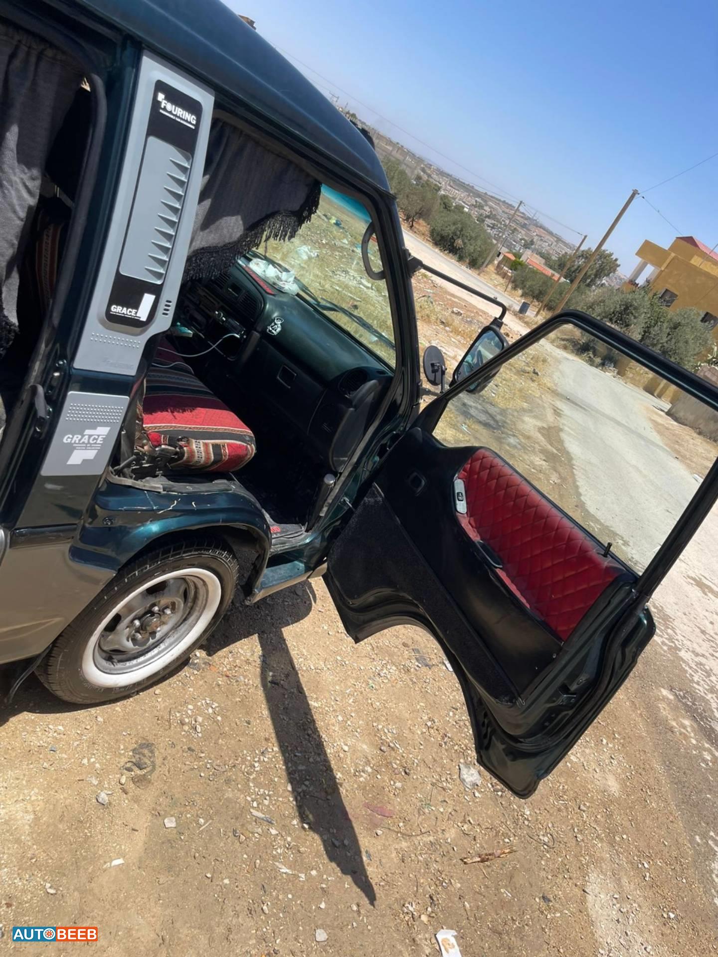 Minibus Hyundai 1996