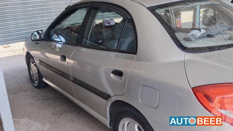 KIA Rio 2004