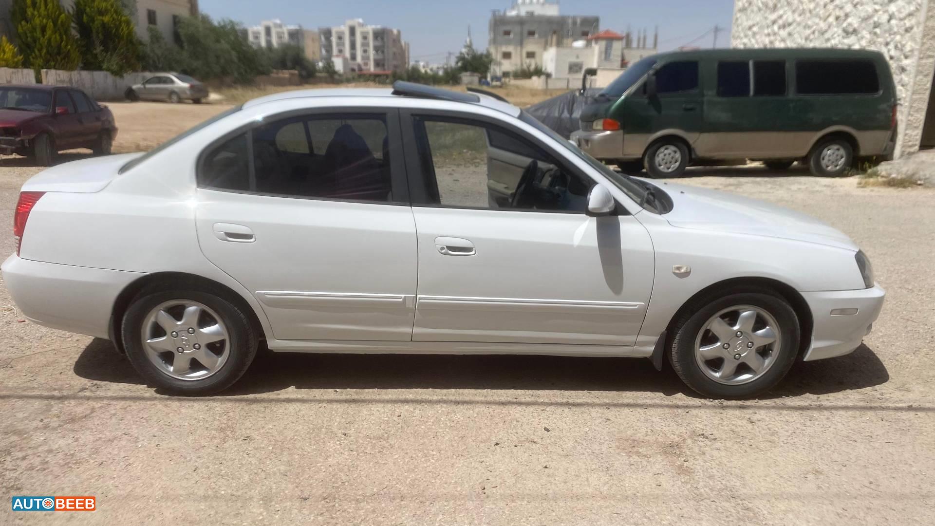 هيونداي افانتي 2004