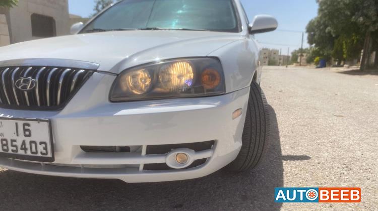 هيونداي افانتي 2004