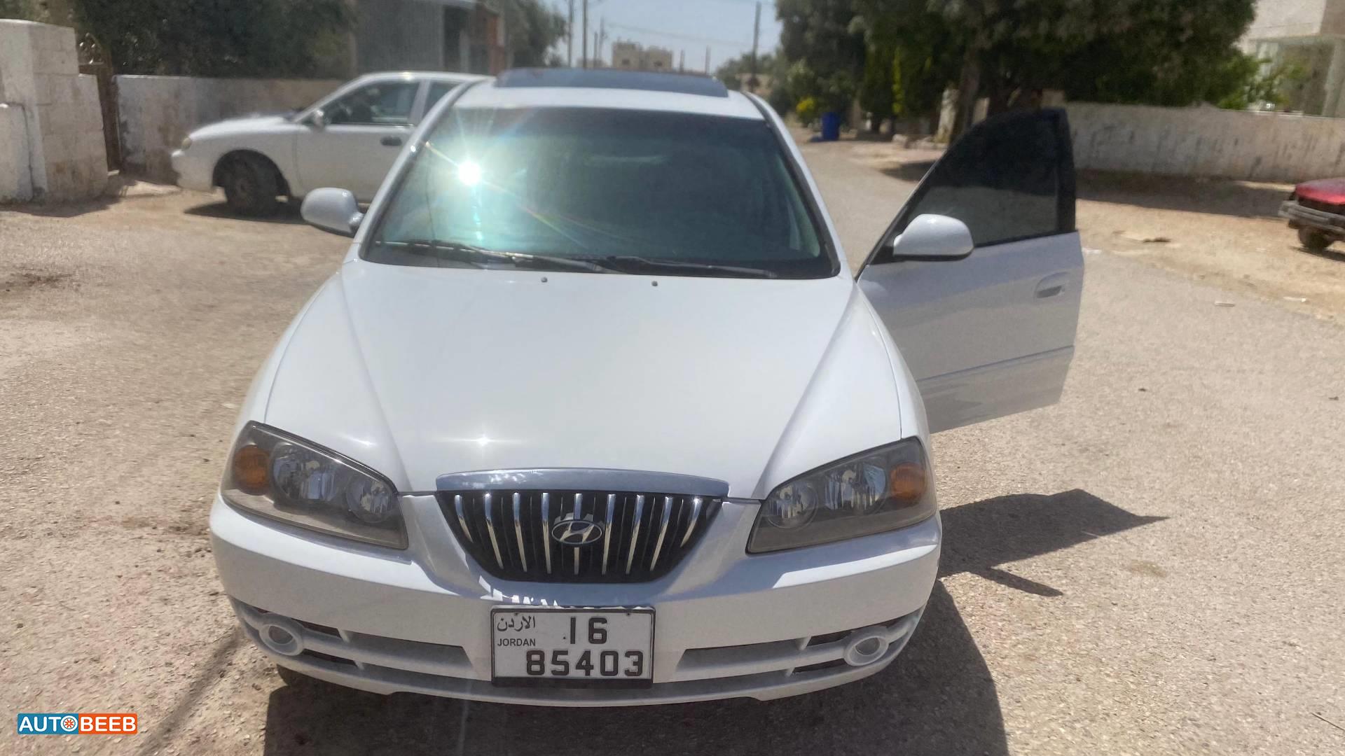 هيونداي افانتي 2004