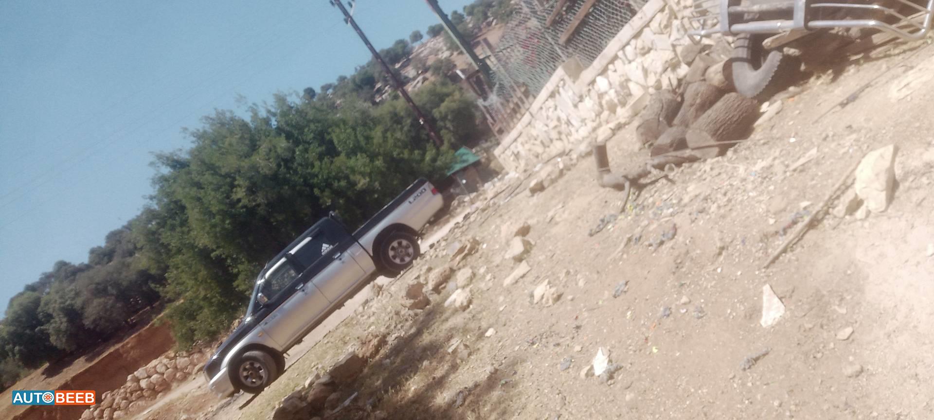 Mitsubishi L200 2001