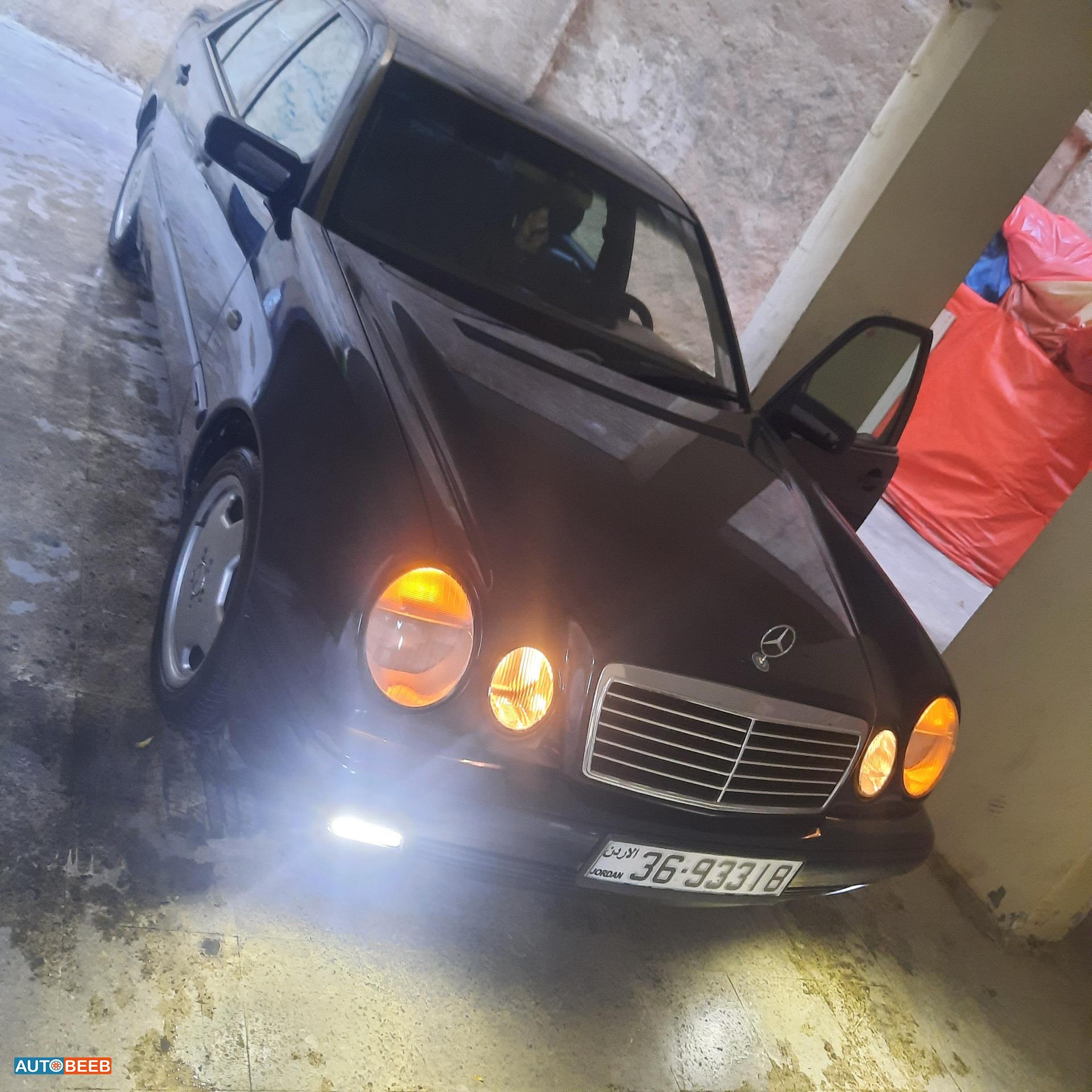 مرسيدس بنز E200 1999