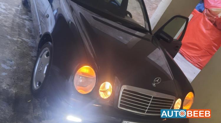 مرسيدس بنز E200 1999