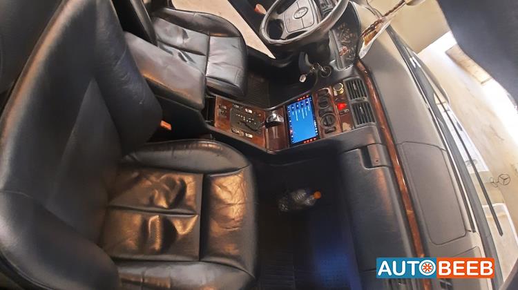 مرسيدس بنز E200 1999