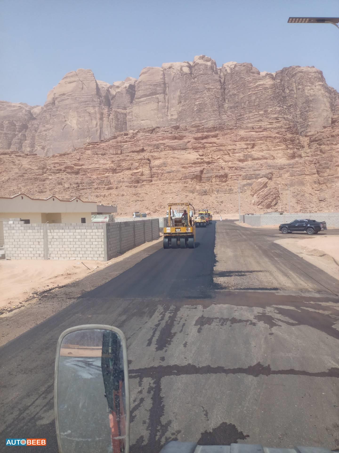 Paver  Machine Komatsu 2020