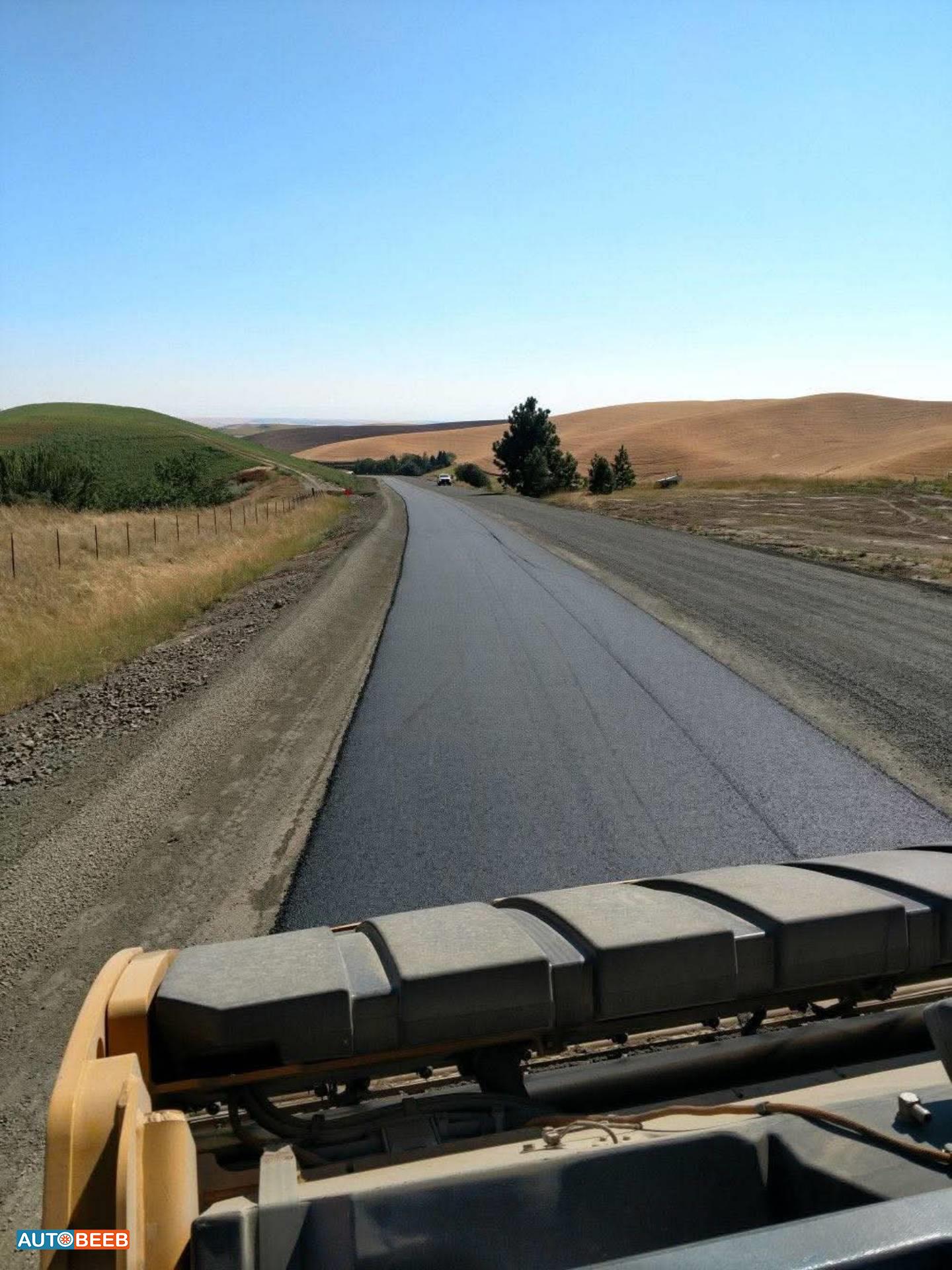 Paver  Machine Komatsu 2020