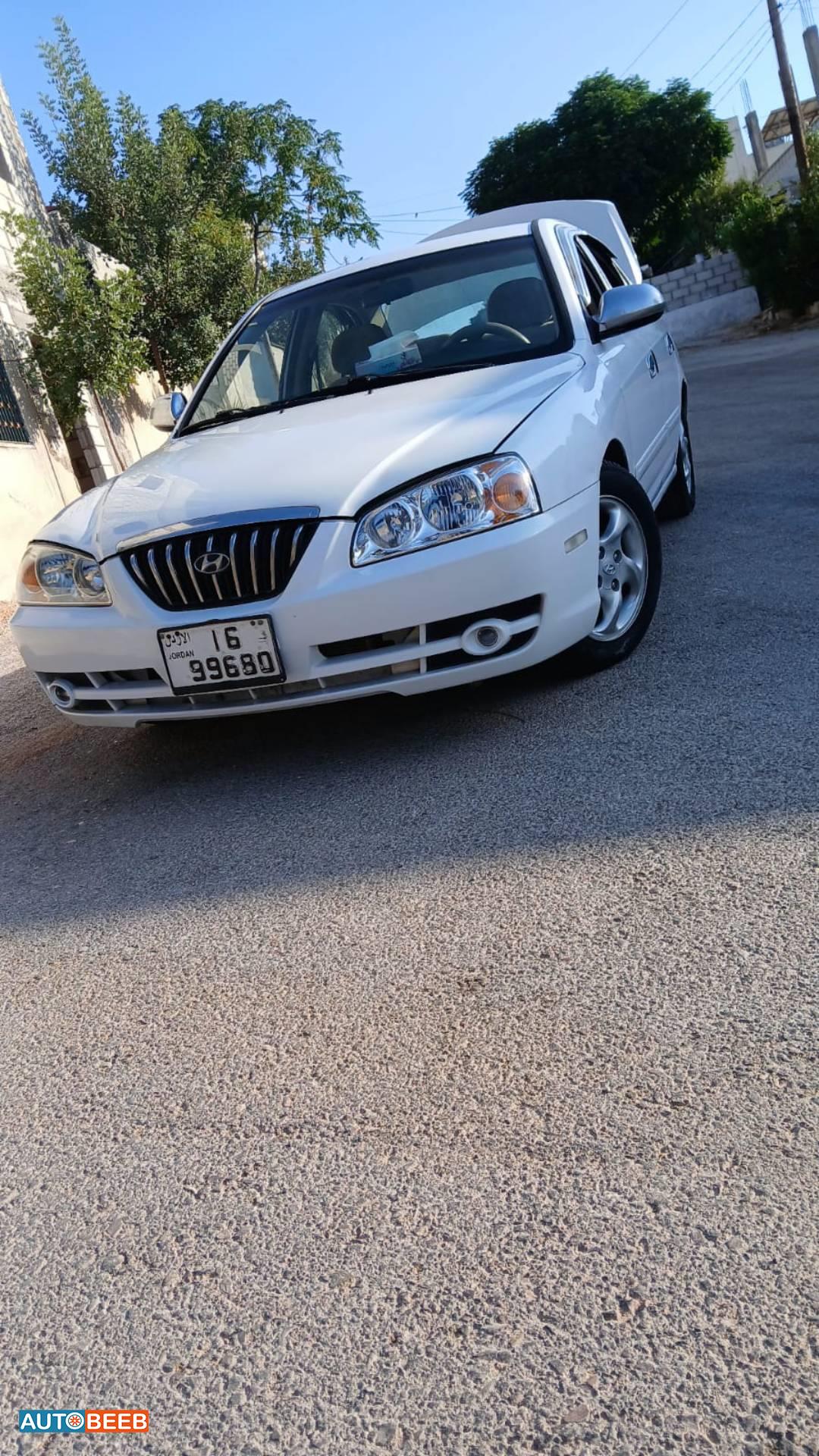 هيونداي افانتي 2004