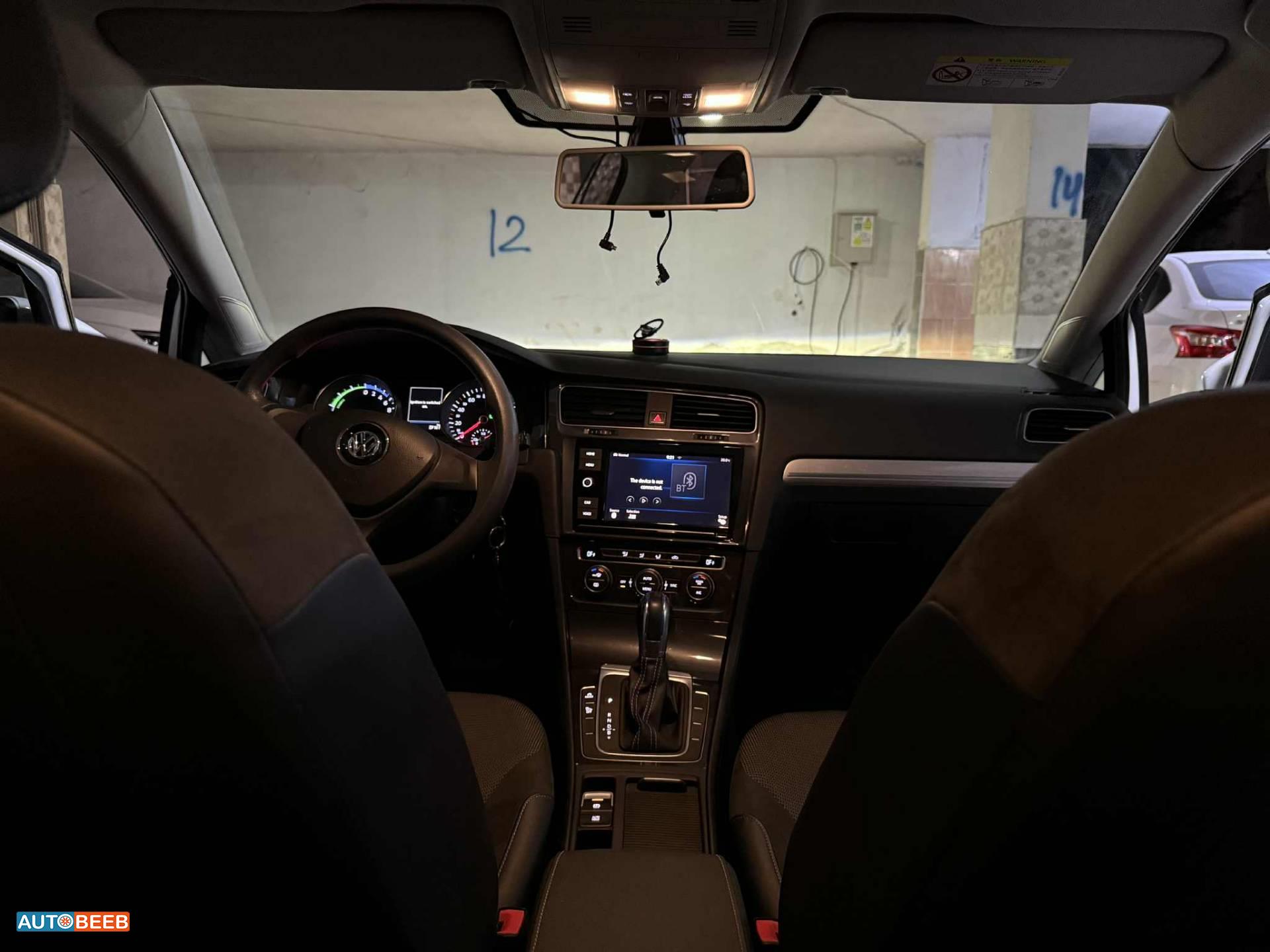 فولكس فاجن E-جولف 2019