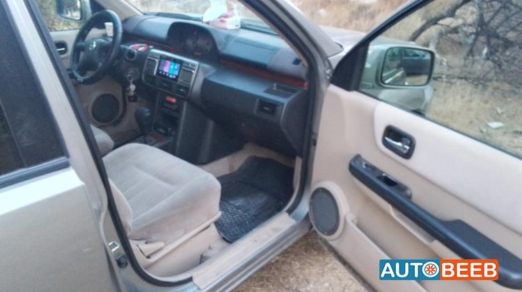Nissan X-Trail 2004