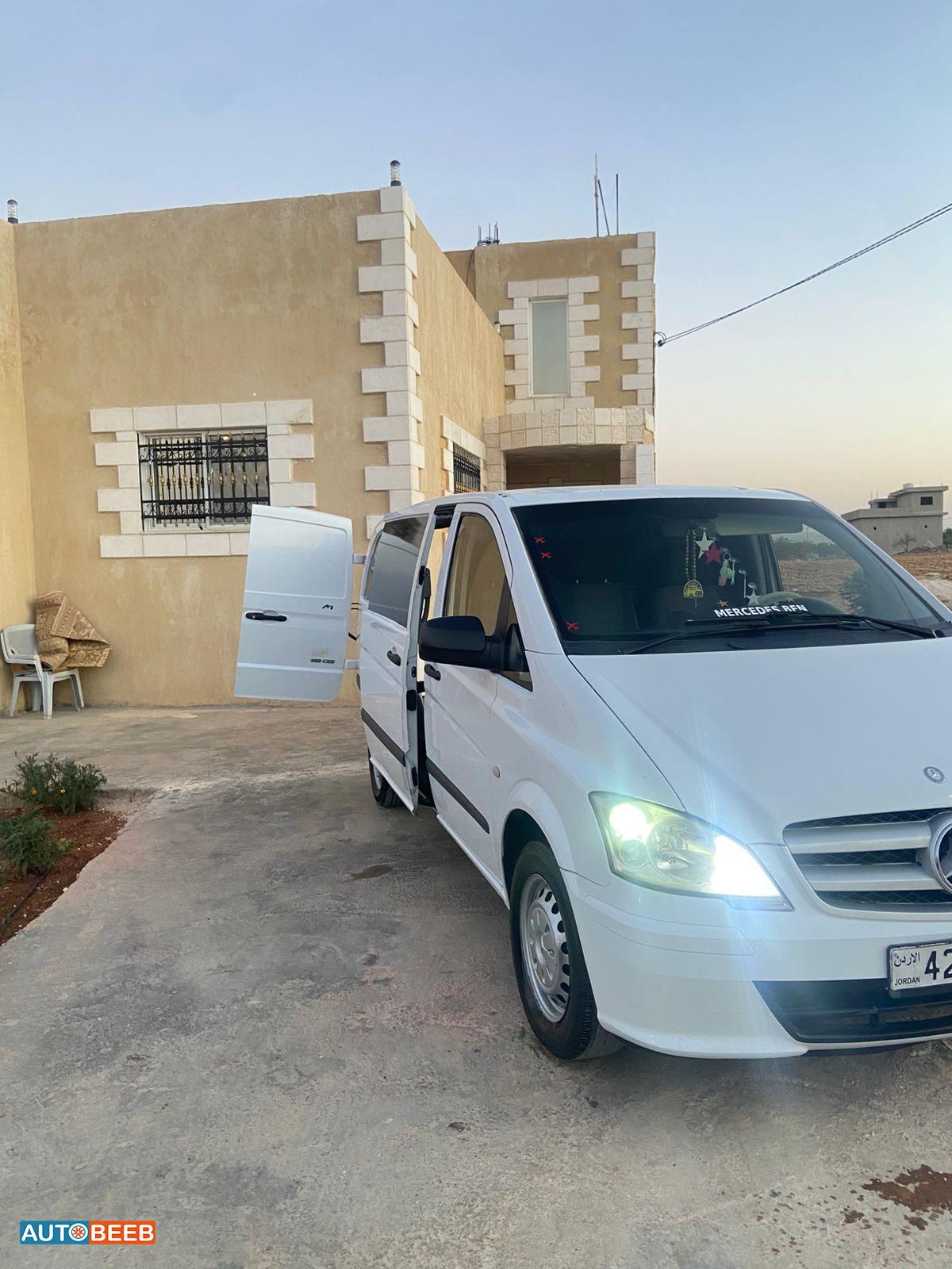 ميني فان مرسيدس بنز 2014