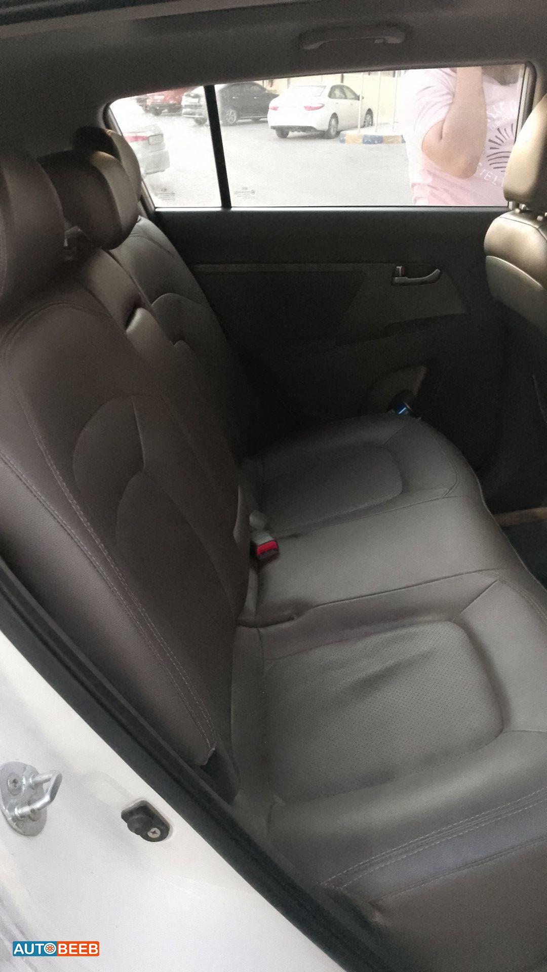 كيا سبورتاج 2011