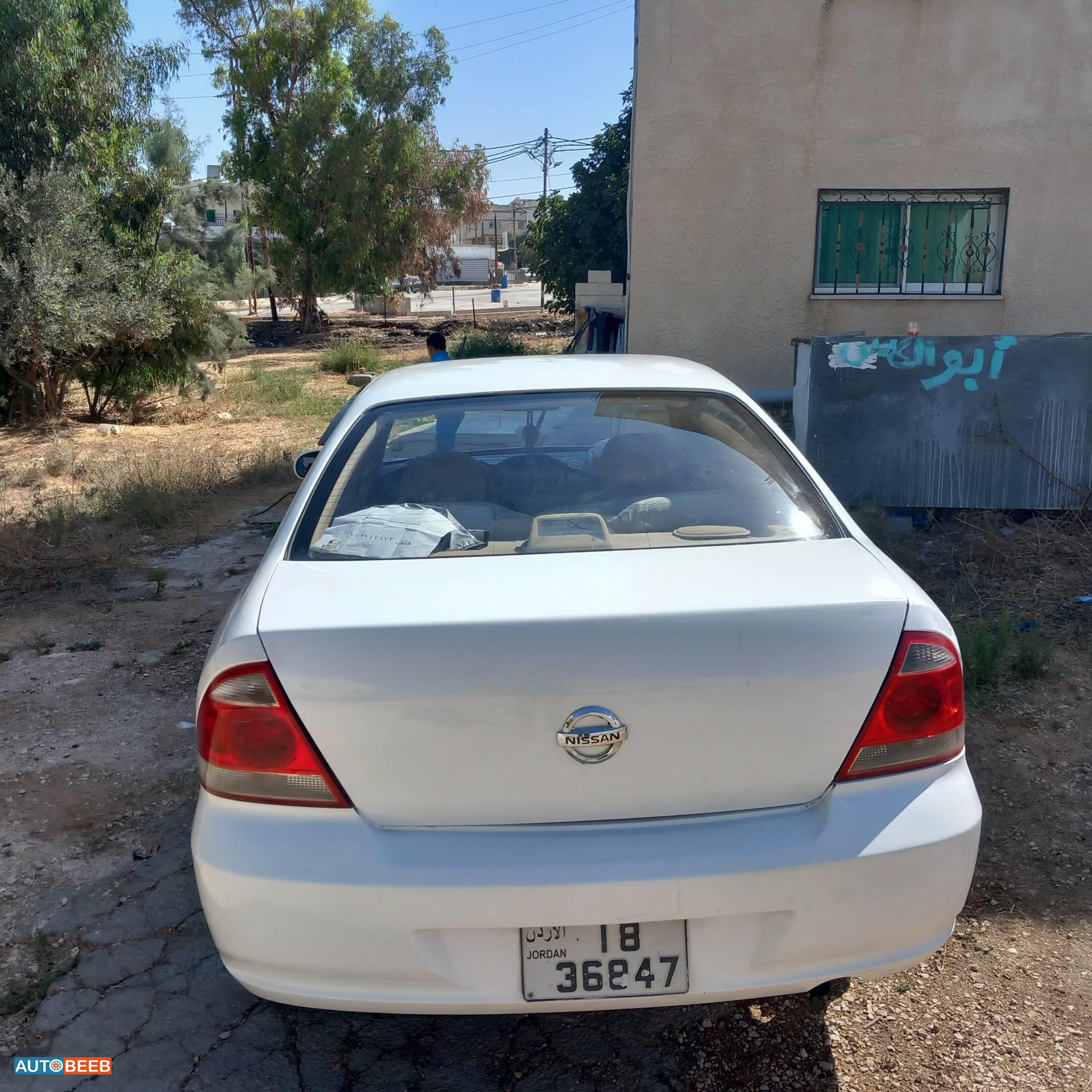 Nissan Sunny 2010