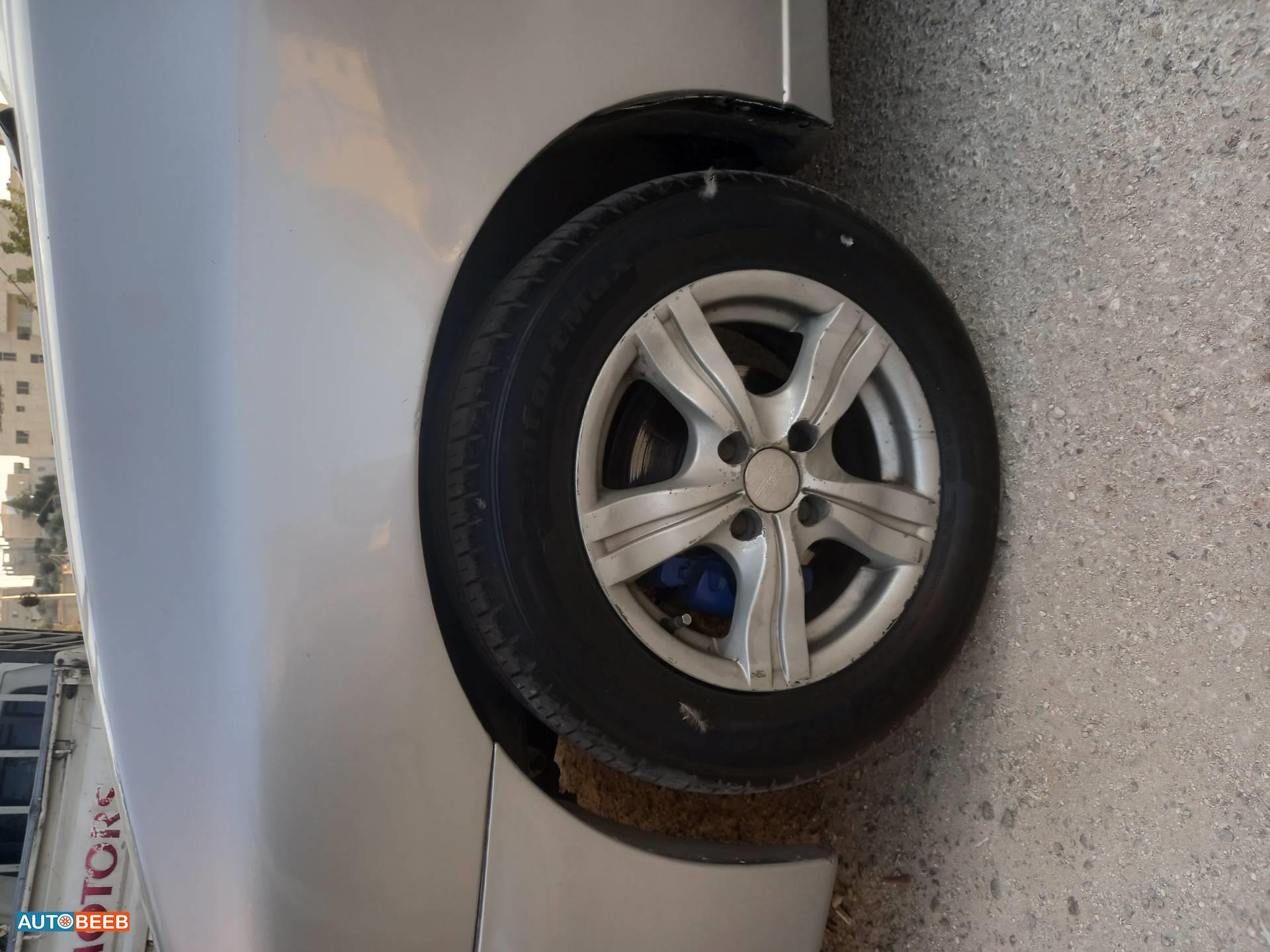 دايو لانوس 1998